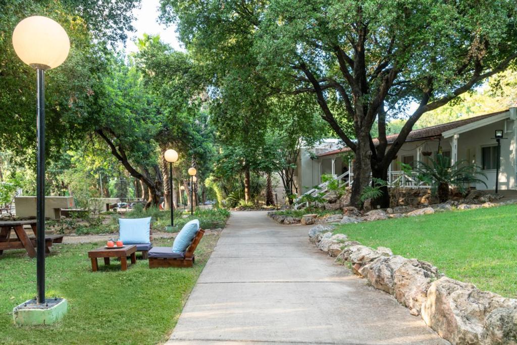 Travel Hotel Eilon Elon Exterior photo