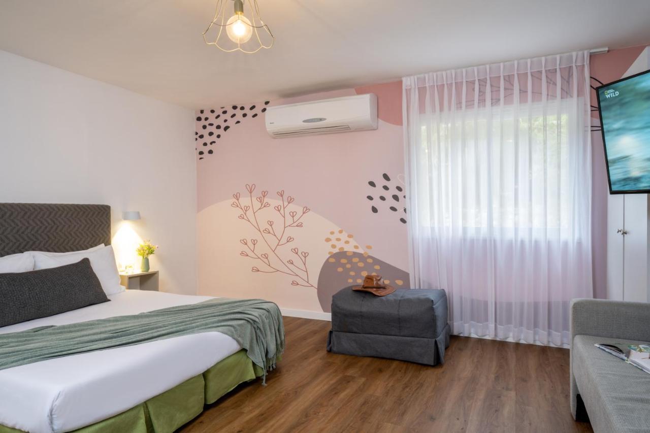 Travel Hotel Eilon Elon Exterior photo