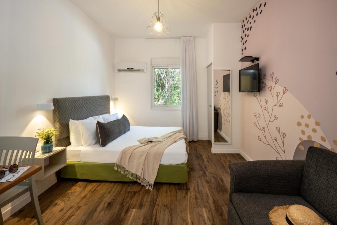 Travel Hotel Eilon Elon Exterior photo